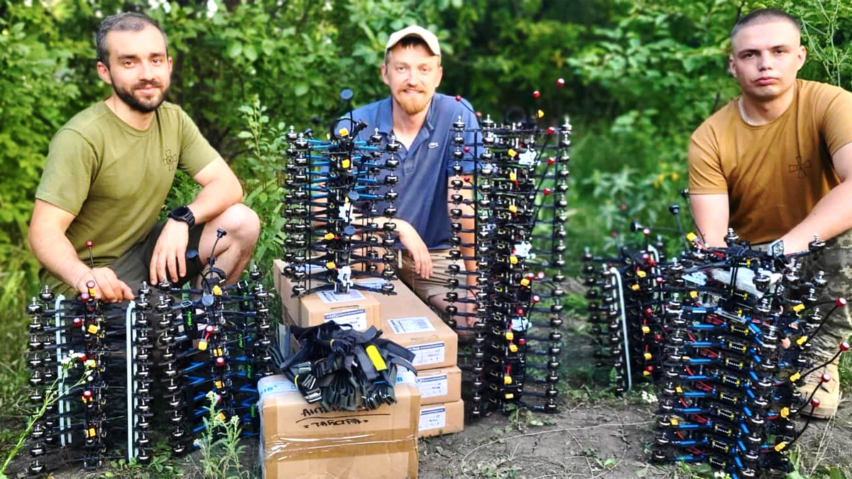 "Едельвейси" отримали ще 140 дронів у межах благодійної ініціативи «Сотня для «десятки» 2