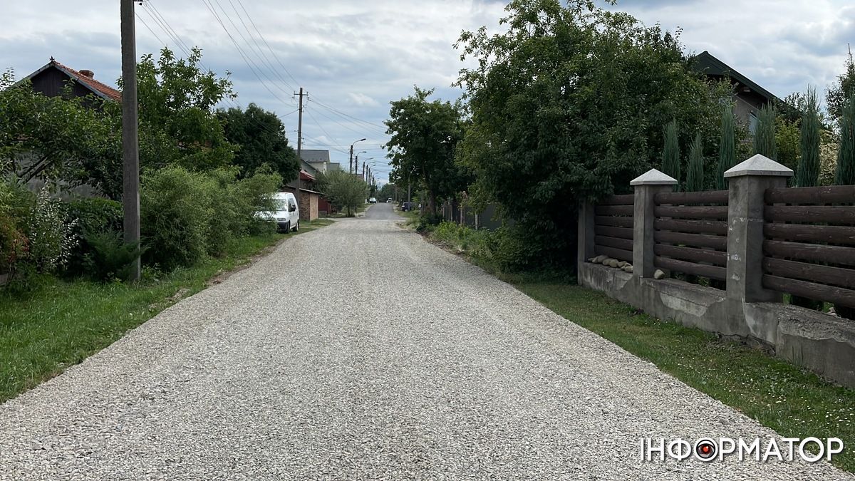 Ремонт доріг у приватному секторі в Коломиї оминув кілька будинків сімей захисників | ВІДЕО 3