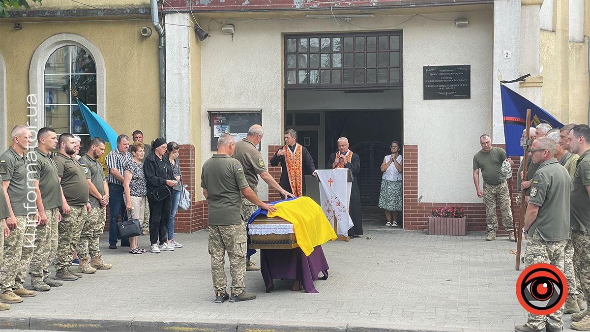 Коломия зустріла полеглого Героя Романа Черкаліна 4
