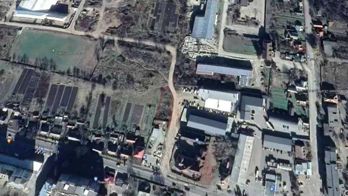 Міська рада продає землю у мікрорайоні Мазепи. Стартова ціна - 225 грн/м² 4