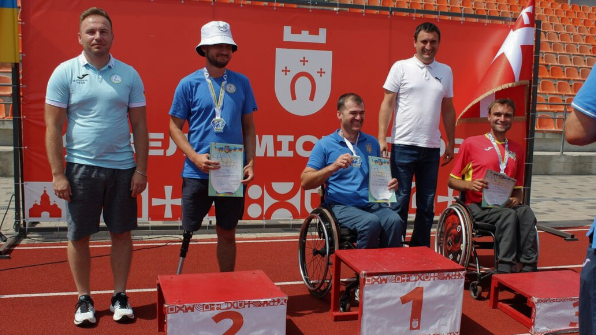 Коломиянин Руслан Цимбалюк переміг на чемпіонаті України з парастрільби з лука 1