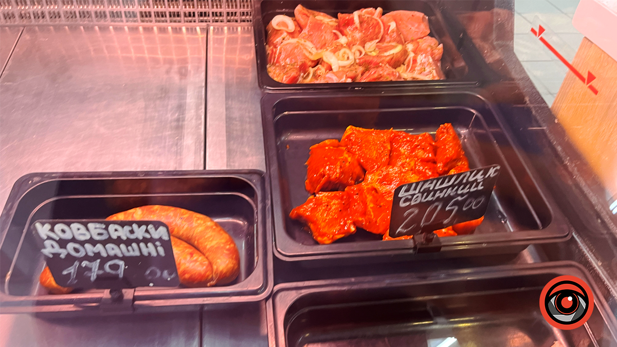Скільки коштує мариноване м'ясо та ковбаски для барбекю у Коломиї 3