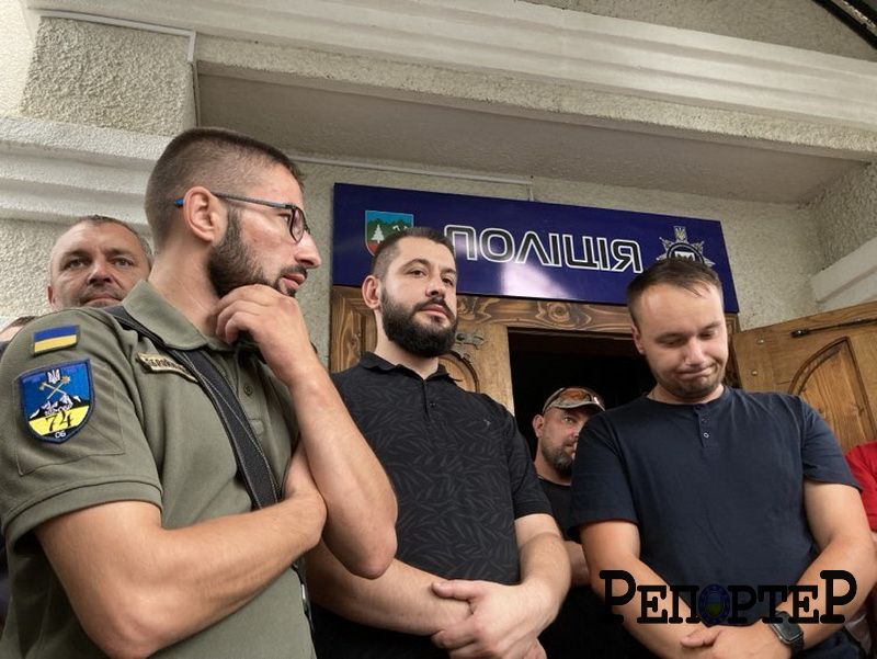 Суд над військовим у Косові: збитки за два розпиляні буки оцінили у понад півмільйона гривень 4