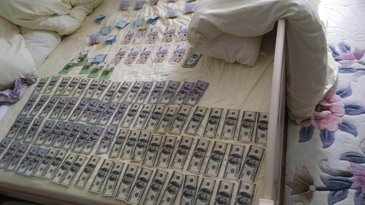 Закарпатські "бізнесмени" нелегально переправляли чоловіків до Румунії 2