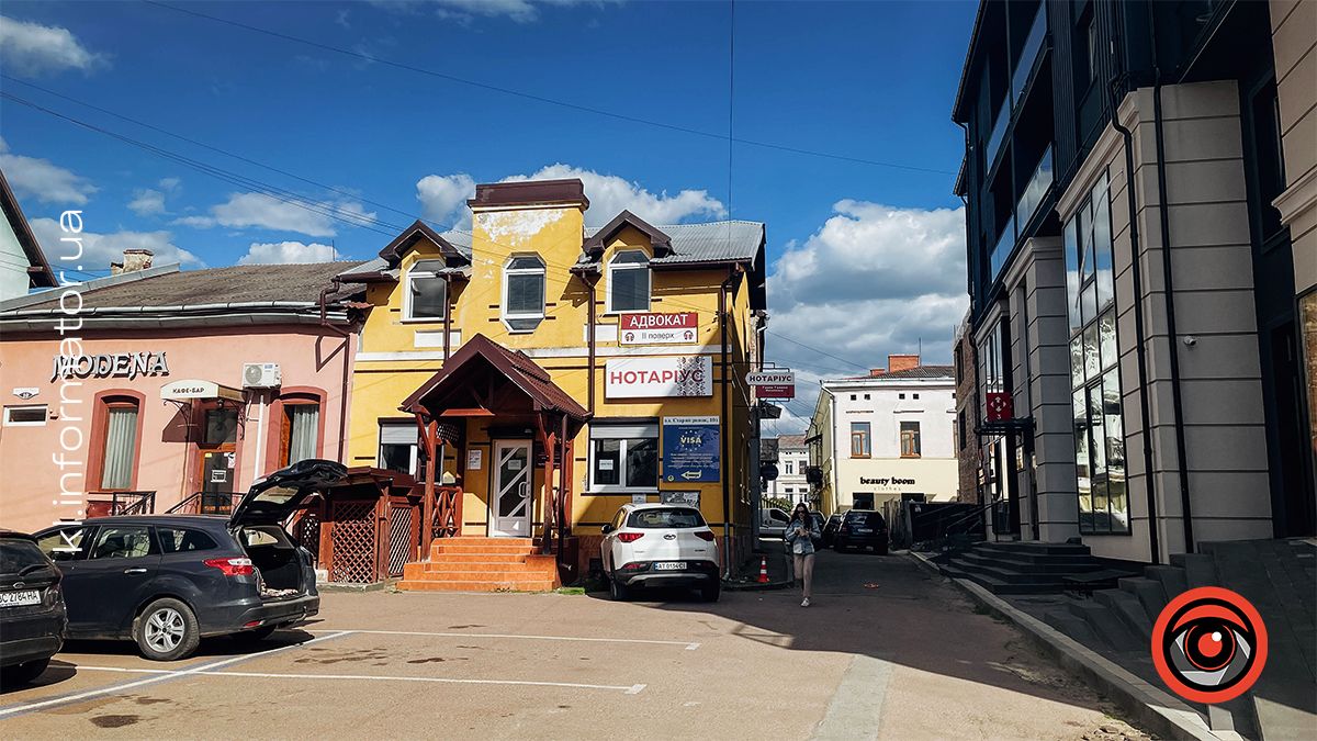 Площа Старий ринок зі східного боку, червень 2024