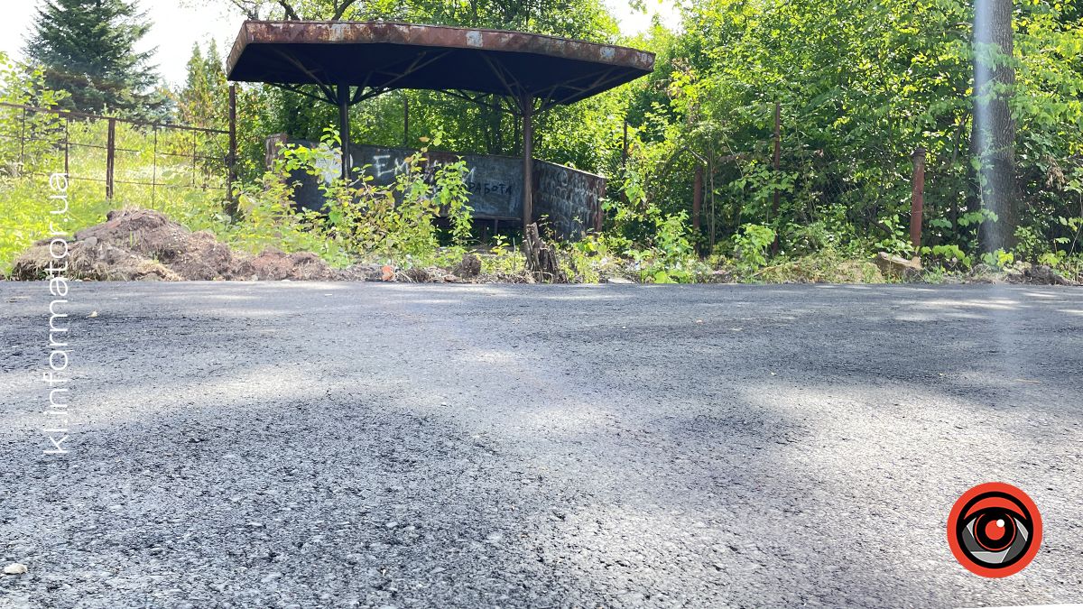 А безпека пішоходів?! Мешканці вул. Едельвейсів мають зауваження до капремонту дороги 5