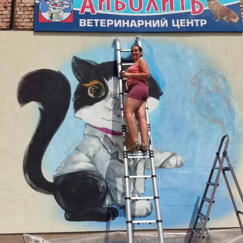 Хочеться погладити: новий мурал тепер прикрашає Коломию 1