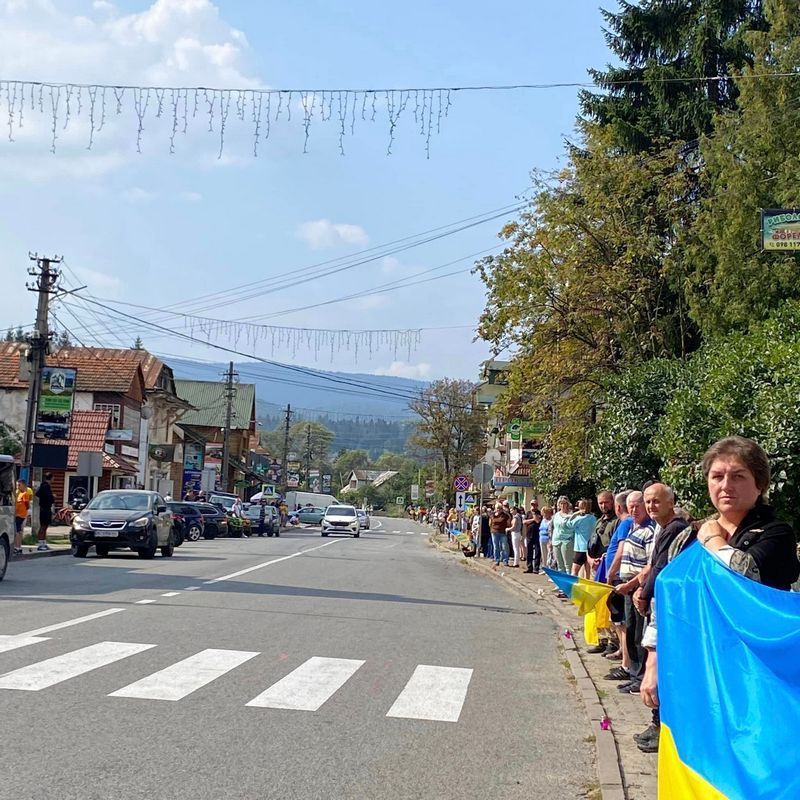 У Ворохті попрощаються із Героєм Юрієм Проданюком 1