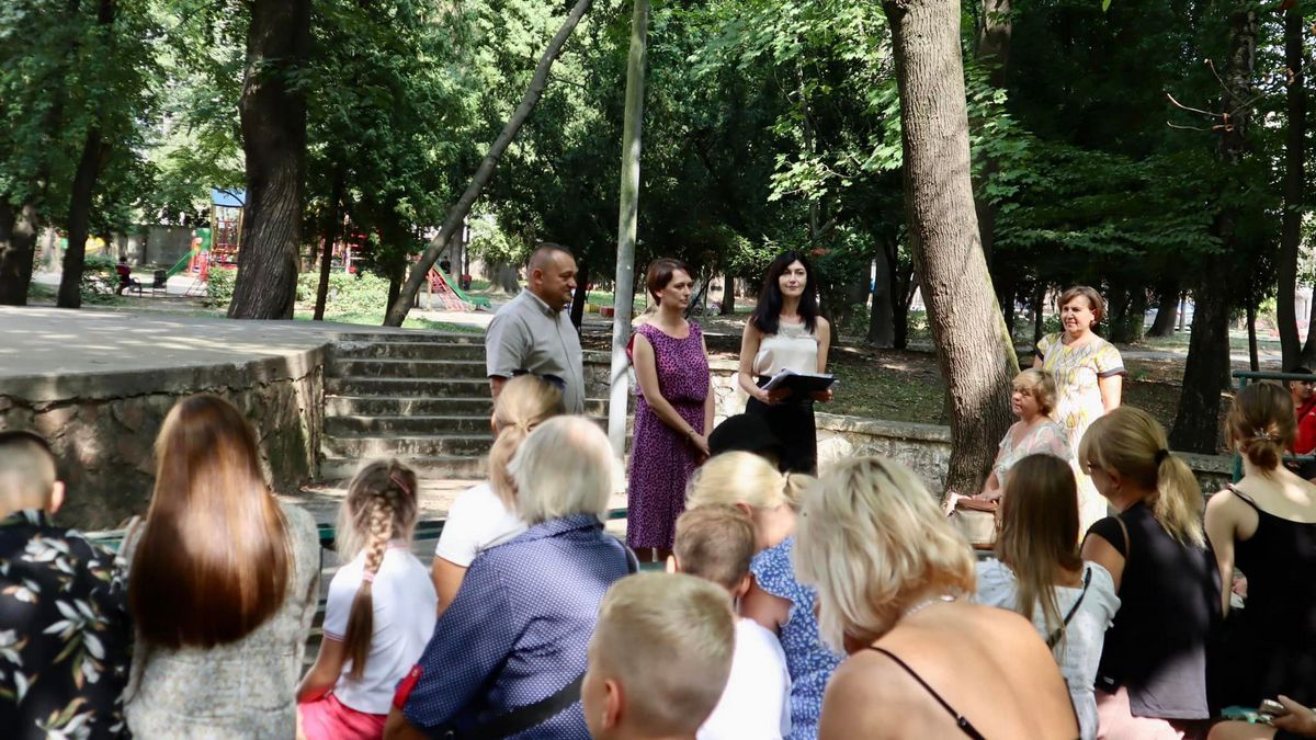 62 дітей захисників з Коломийської ТГ отримали сертифікати на канцтовари 1