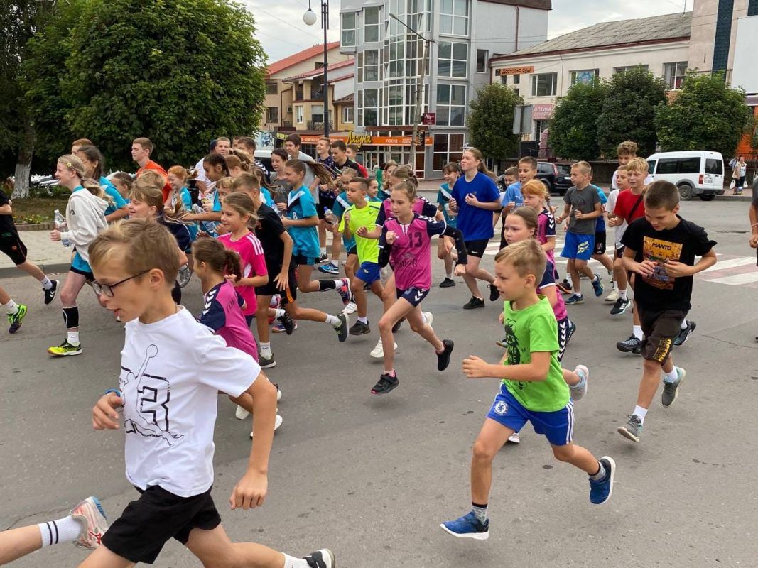 В Городенці відбувся забіг "Шаную воїнів, біжу за Героїв України" 4