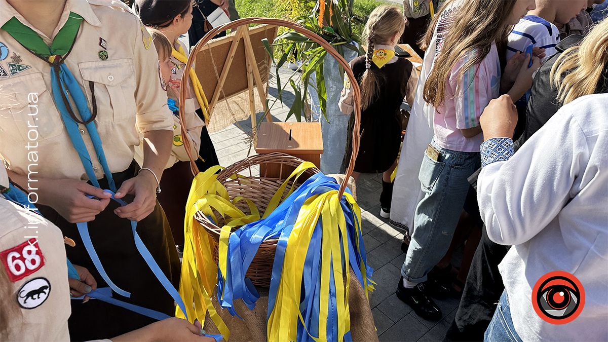 У Коломиї розгорнули 20-метровий стяг до Дня Державного Прапора України 20