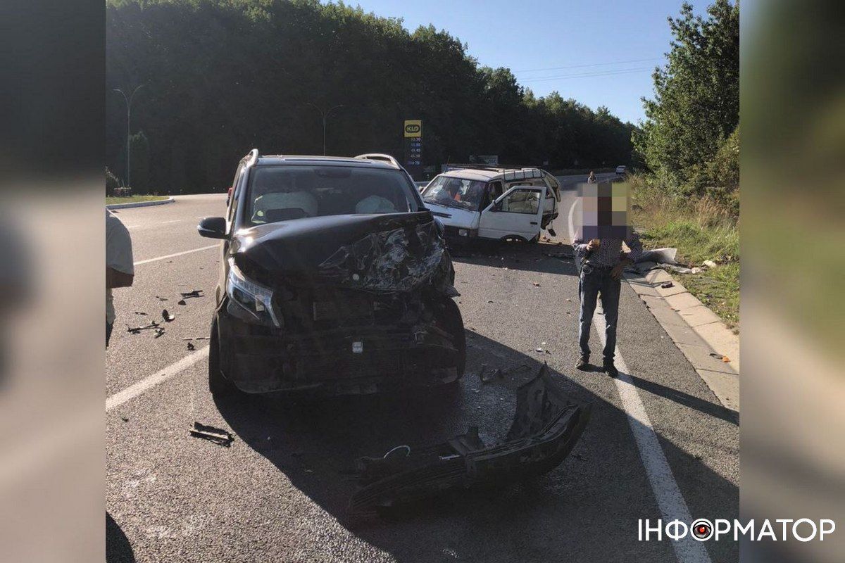 Аварія на Коломийщині: травм зазнала пасажирка 1