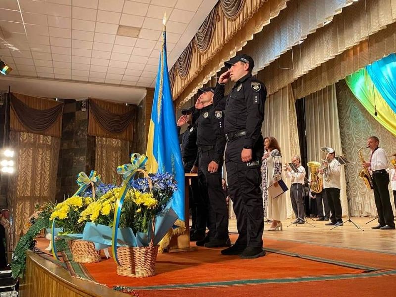 Посмертні нагороди Героям та патріотичний концерт: як Городенка відзначила День Незалежності | ФОТО 11