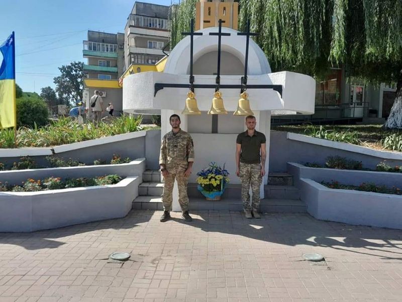 Посмертні нагороди Героям та патріотичний концерт: як Городенка відзначила День Незалежності | ФОТО 10