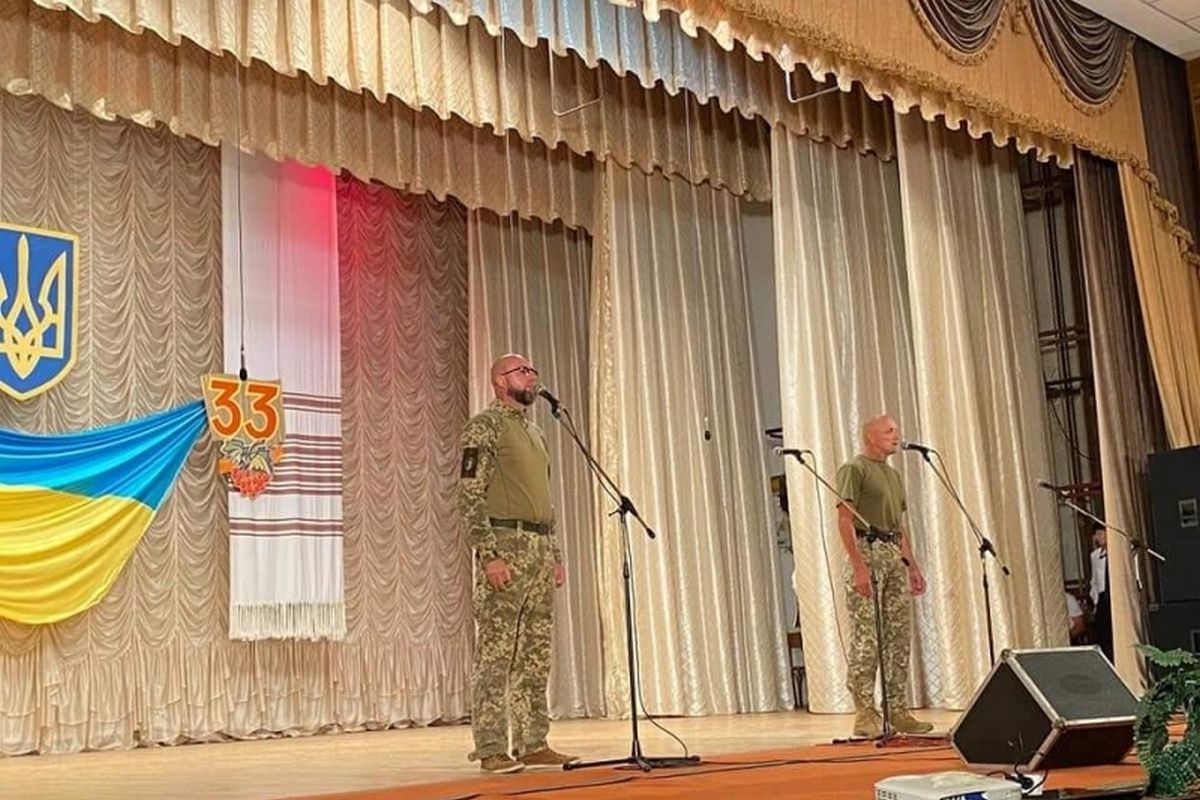 Посмертні нагороди Героям та патріотичний концерт: як Городенка відзначила День Незалежності | ФОТО 14