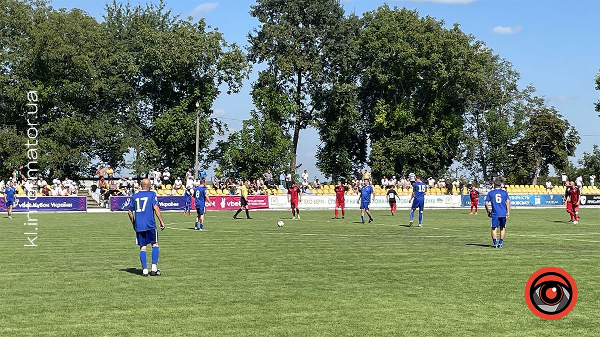 Історичний матч у Городенці: ветерани НК "Пробій" зустрілися із київським "Динамо" 2