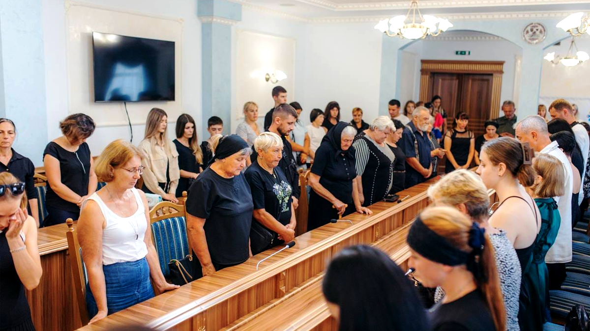 Військовослужбовця з Старих Кутів Юрія Хмеля посмертно нагородили державним орденом 2