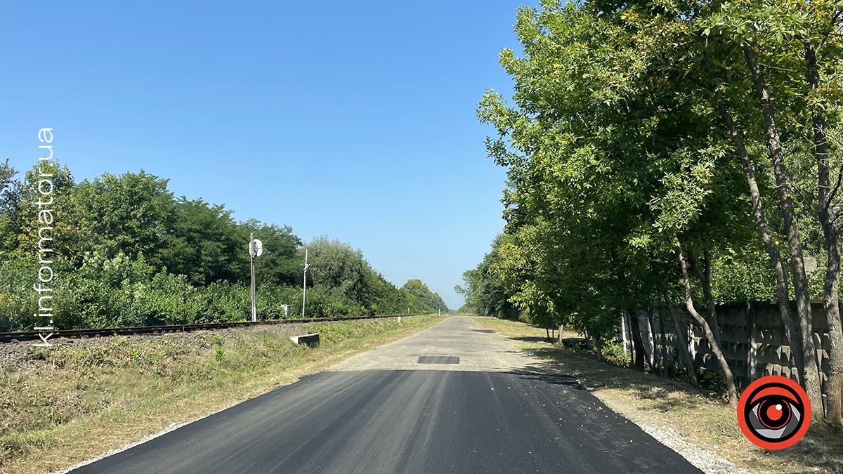 Десятки метрів свіжого асфальту: новий вигляд вул. Аеропортної у Коломиї 2
