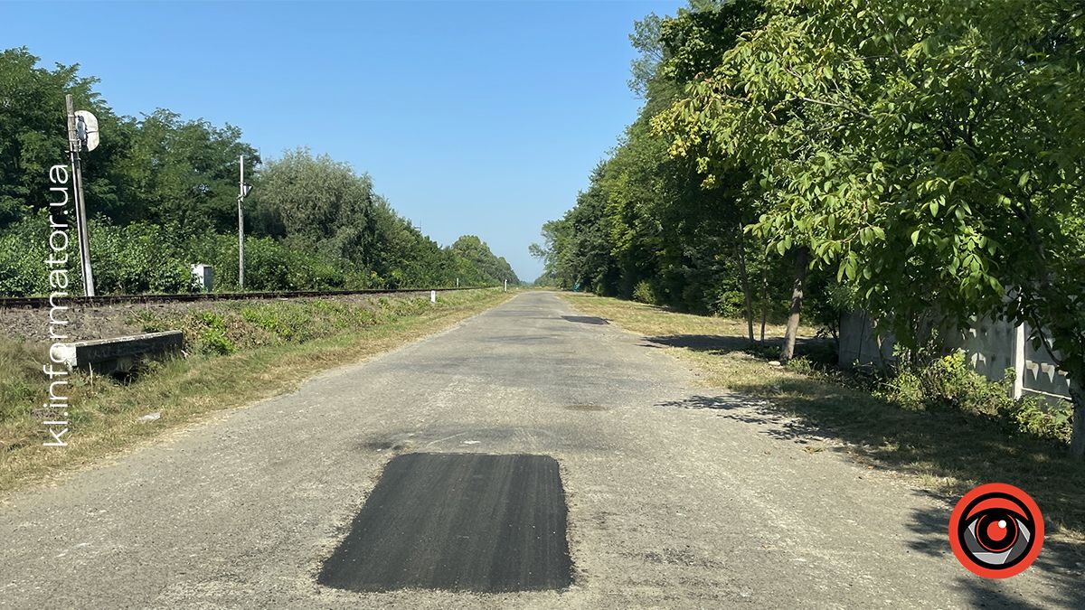 Десятки метрів свіжого асфальту: новий вигляд вул. Аеропортної у Коломиї 3