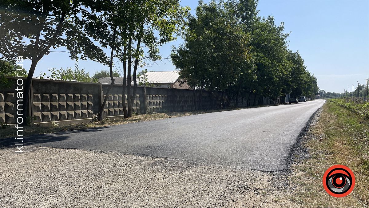 Десятки метрів свіжого асфальту: новий вигляд вул. Аеропортної у Коломиї 1