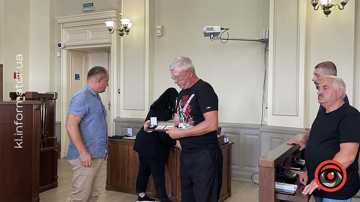 26 полеглим захисникам присвоїли звання “Почесний громадянин міста Коломиї” 16