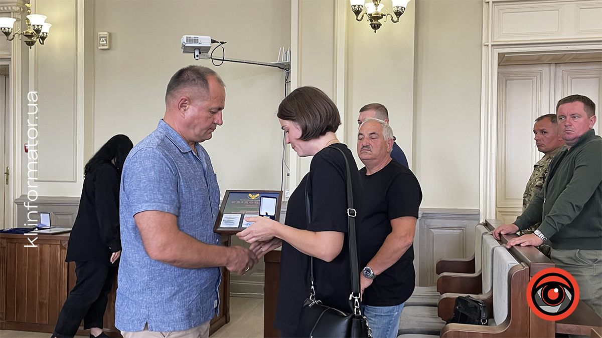 26 полеглим захисникам присвоїли звання “Почесний громадянин міста Коломиї” 22