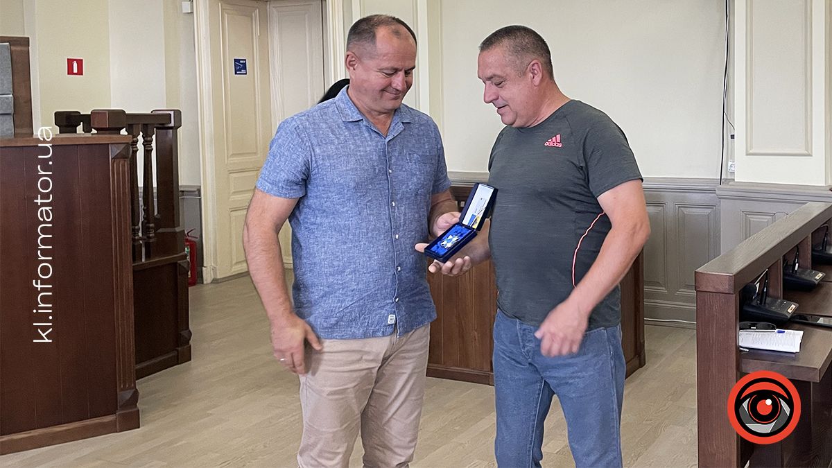 Кого голова громади відзначив "Знаком пошани" та грамотами у серпні 9