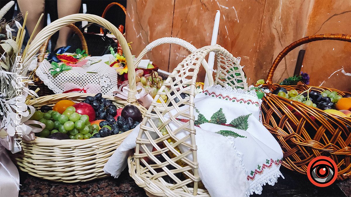 Як освячували кошики на Спаса в Коломиї | фоторепортаж з храмів міста 3