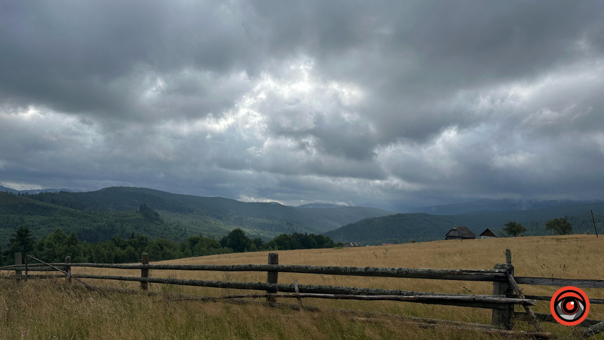 Магія туманних Карпат: фоторепортаж з Чорногори 2