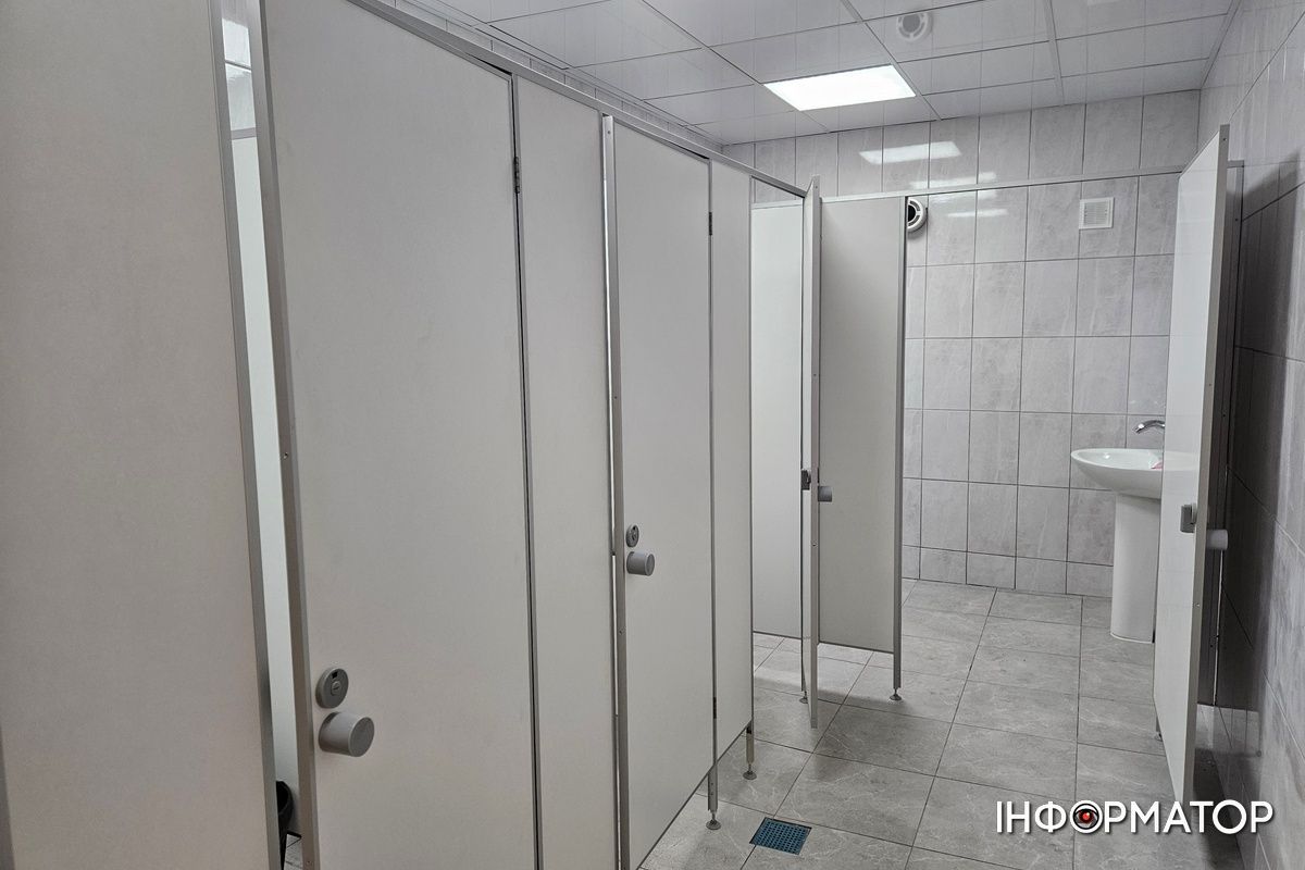 До невпізнання: як у Коломиї подолали багаторічну проблему вбиралень школи №8 4