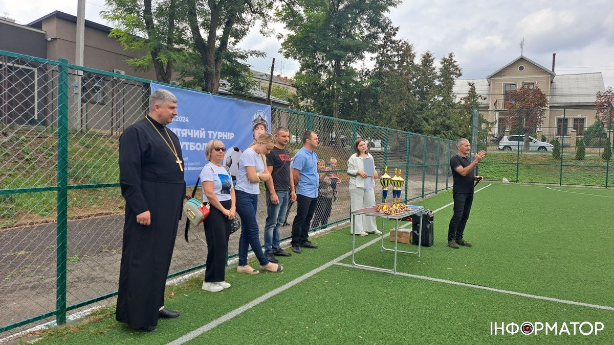 Незабуті: Футбольним турніром у Коломиї вшанували пам'ять Героя Олександра Іванькова 4