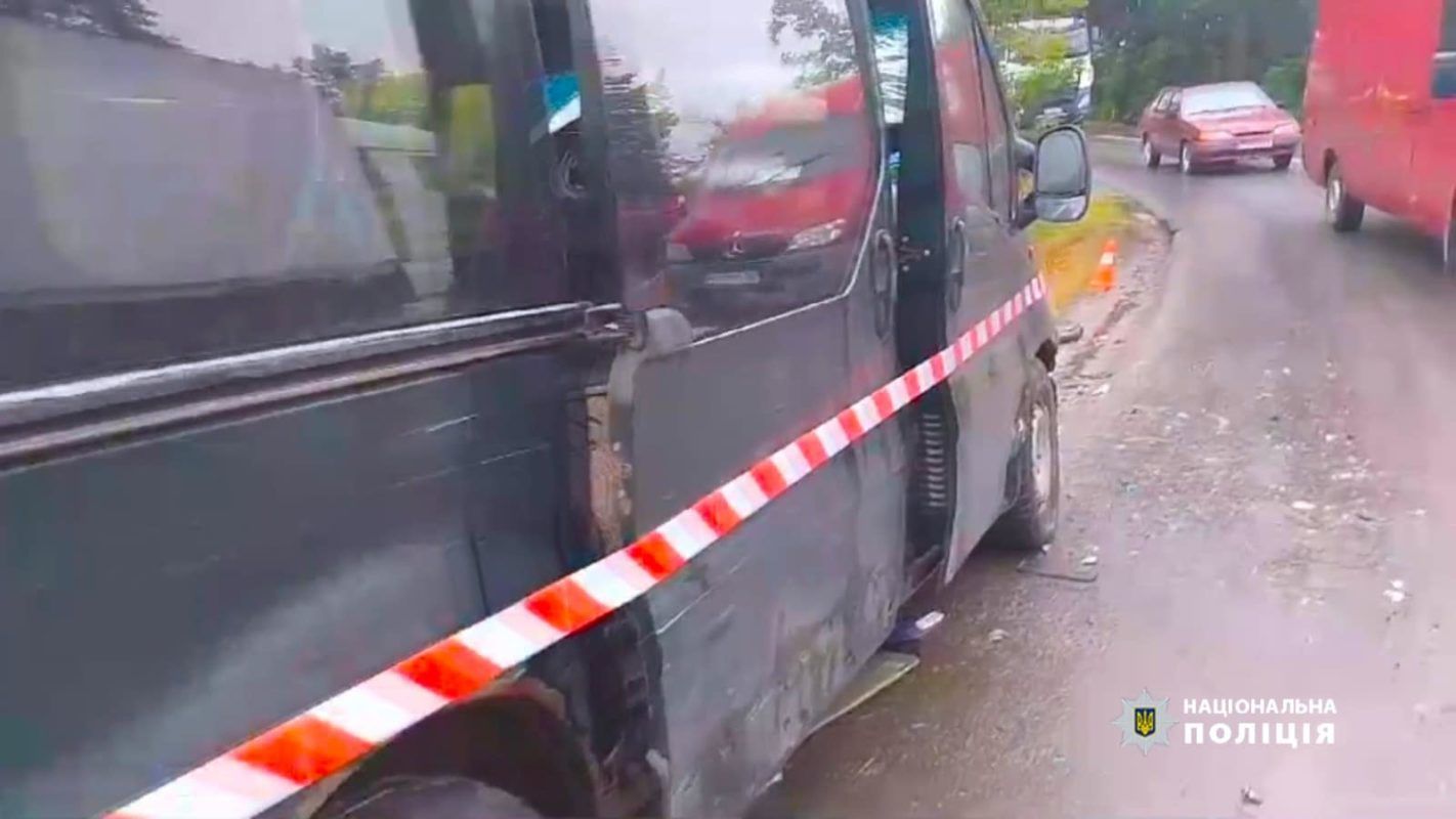 Деталі смертельної ДТП на Косівщині: двоє загиблих, четверо в лікарні 2