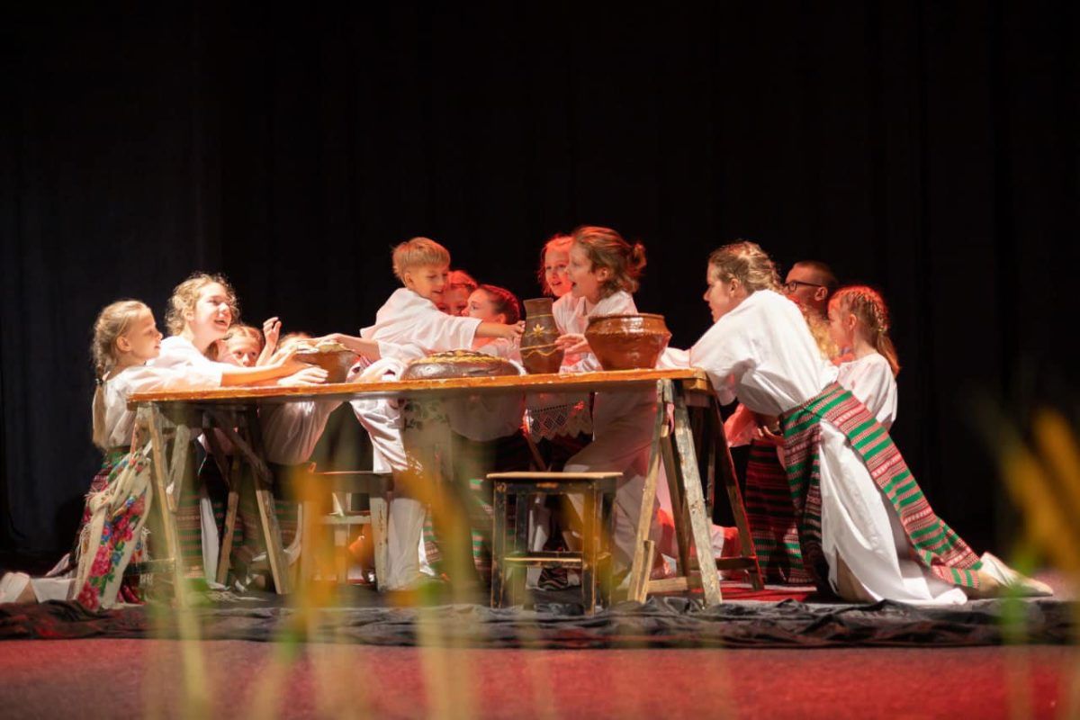 В Коломиї відбувся перший фестиваль дитячо-юнацьких та молодіжних театрів "FrancoFest" 8