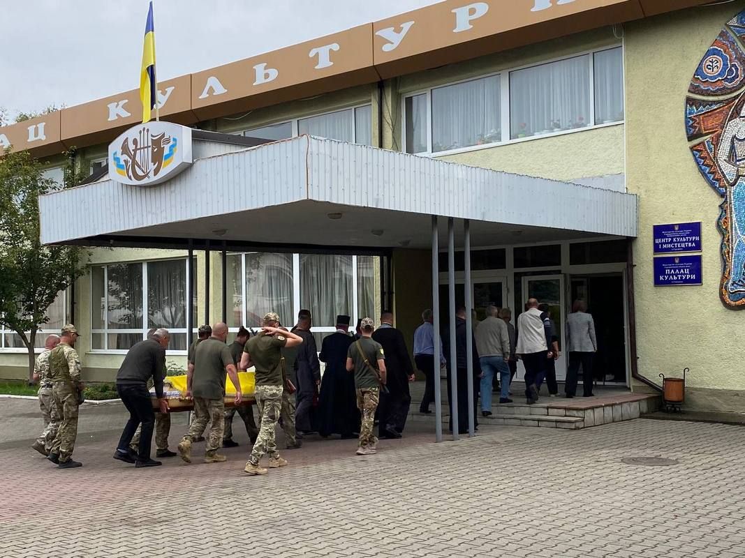 Городенка зустріла полеглого Героя Михайла Лазорка 11