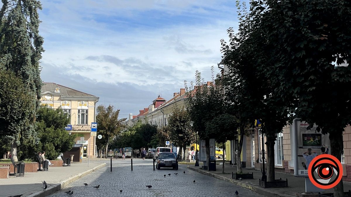 Дивовижне небо та ще трішки сонця: вересневе середмістя Коломиї. Фоторепортаж 15