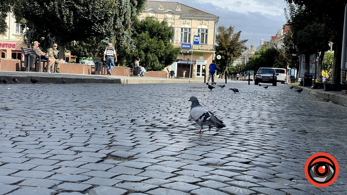 Дивовижне небо та ще трішки сонця: вересневе середмістя Коломиї. Фоторепортаж 16