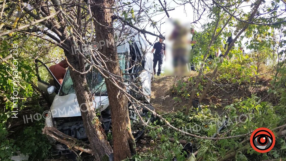 Деталі вчорашньої ДТП біля Отинії