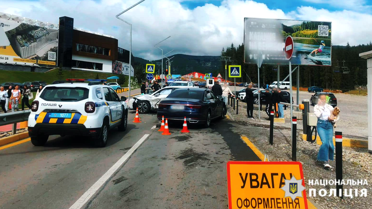 У Поляниці зіткнулися два легковика. Постраждалу госпіталізували 1