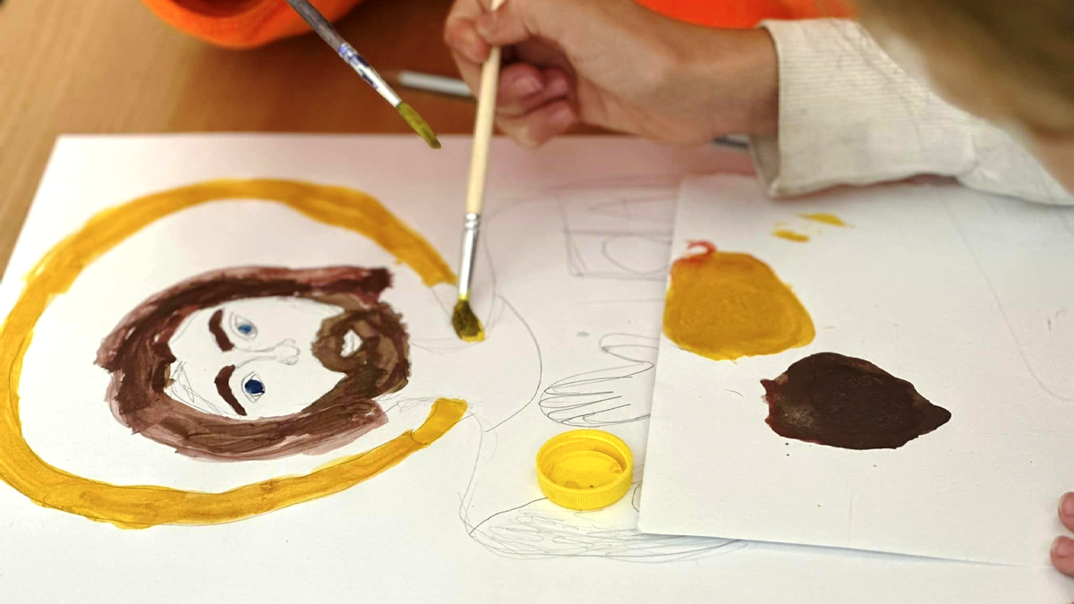 «Різні, але Рівні». У Коломиї відкрили виставку малюнків людей з особливими освітніми потребами 1