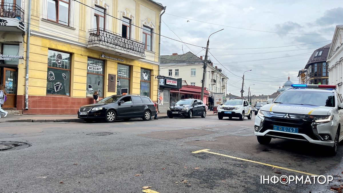 У Коломию "на щиті" повернувся захисник Олександр Рогозін 1