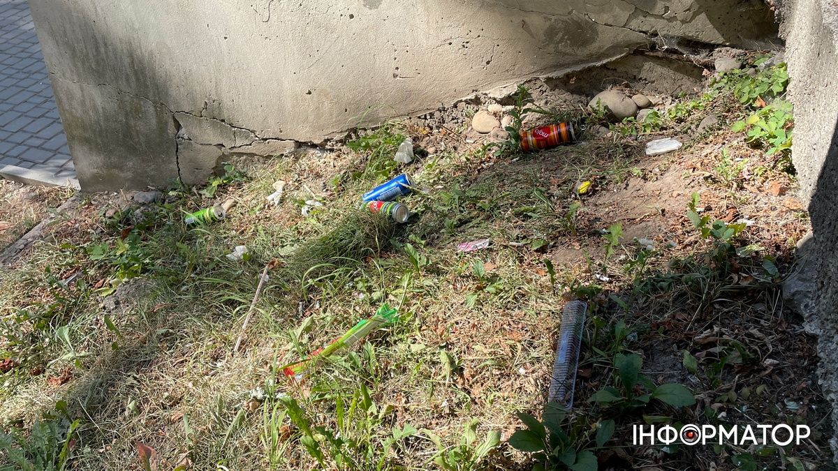 Накидали - притоптали: як у Коломиї молодь ставиться до чистоти 4