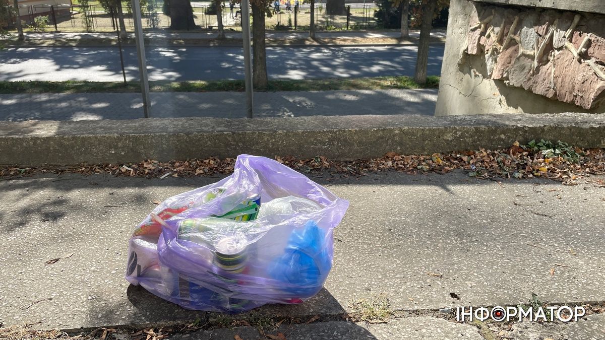 Накидали - притоптали: як у Коломиї молодь ставиться до чистоти 3