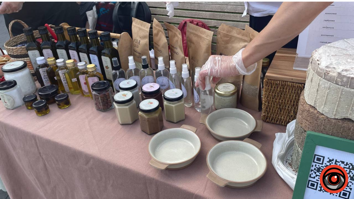 В Коломиї проходить найбільший на Прикарпатті книжковий фестиваль 15