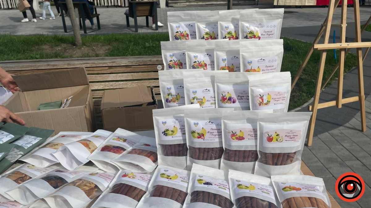 В Коломиї проходить найбільший на Прикарпатті книжковий фестиваль 6