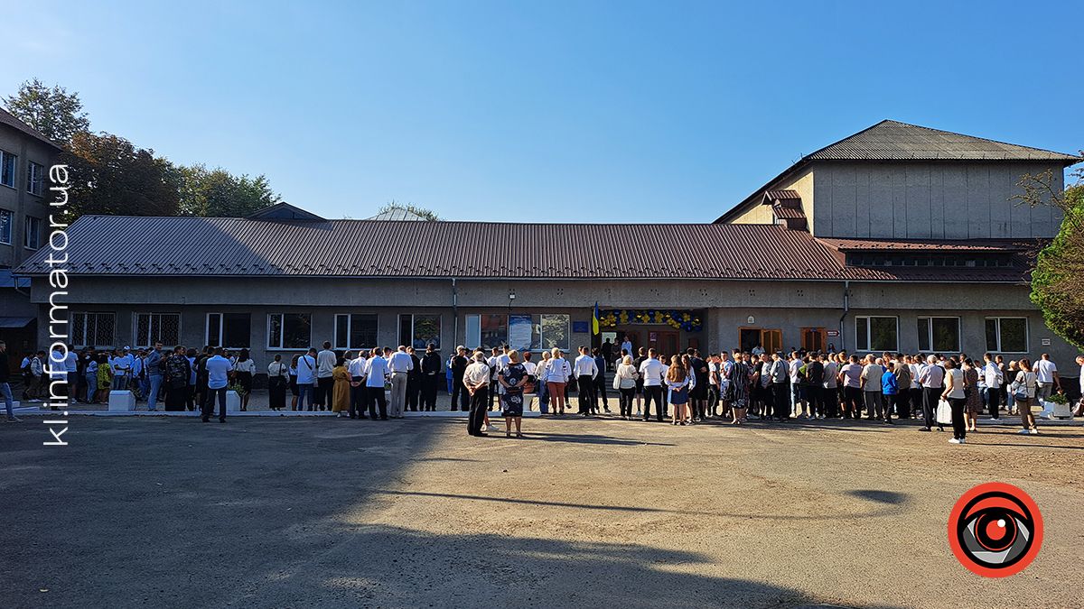 Свято Першого дзвоника: як коломийські учні розпочали навчальний рік 8