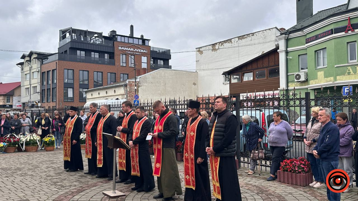 В Коломиї в останню путь провели Героя Андрія Биця 1