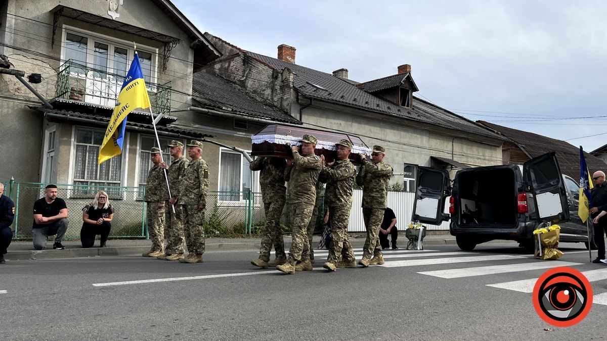 У Коломиї прощалися з "Едельвейсом" Василем Романюком 3