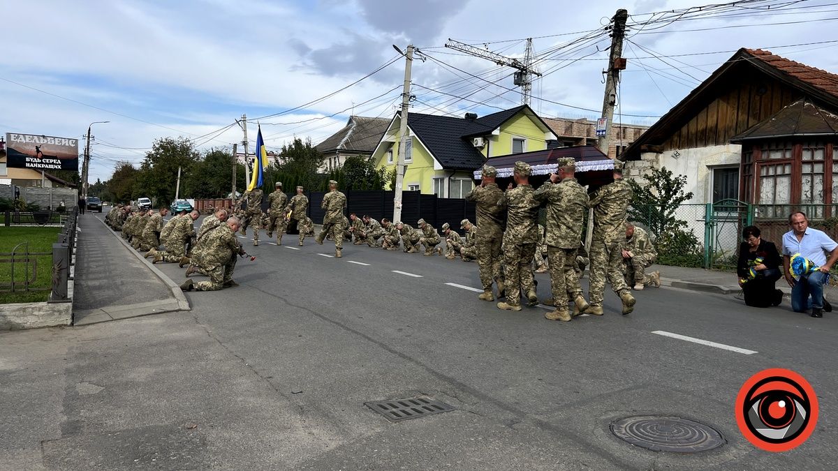 У Коломиї прощалися з "Едельвейсом" Василем Романюком 4
