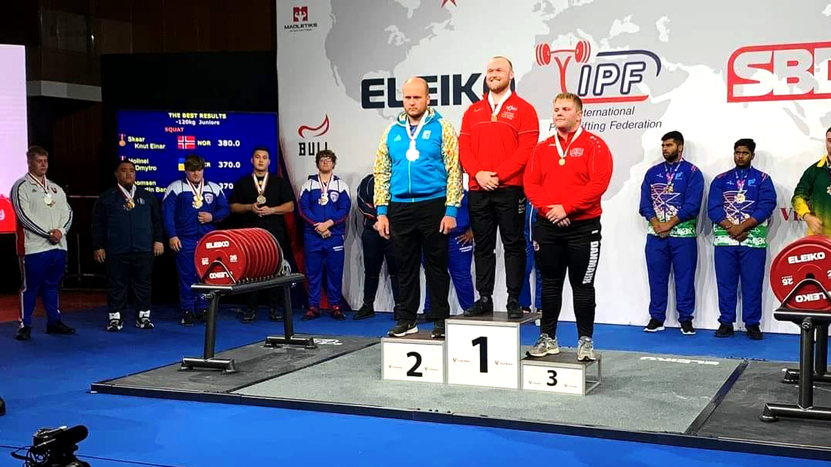 Коломияни здобули нагороди на Чемпіонаті світу з класичного пауерліфтингу 1