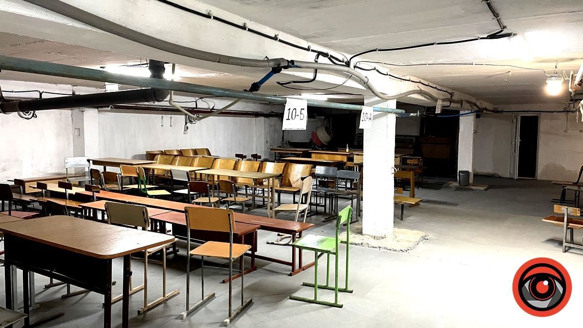 Які умови в укритті Коломийського ліцею №4 9